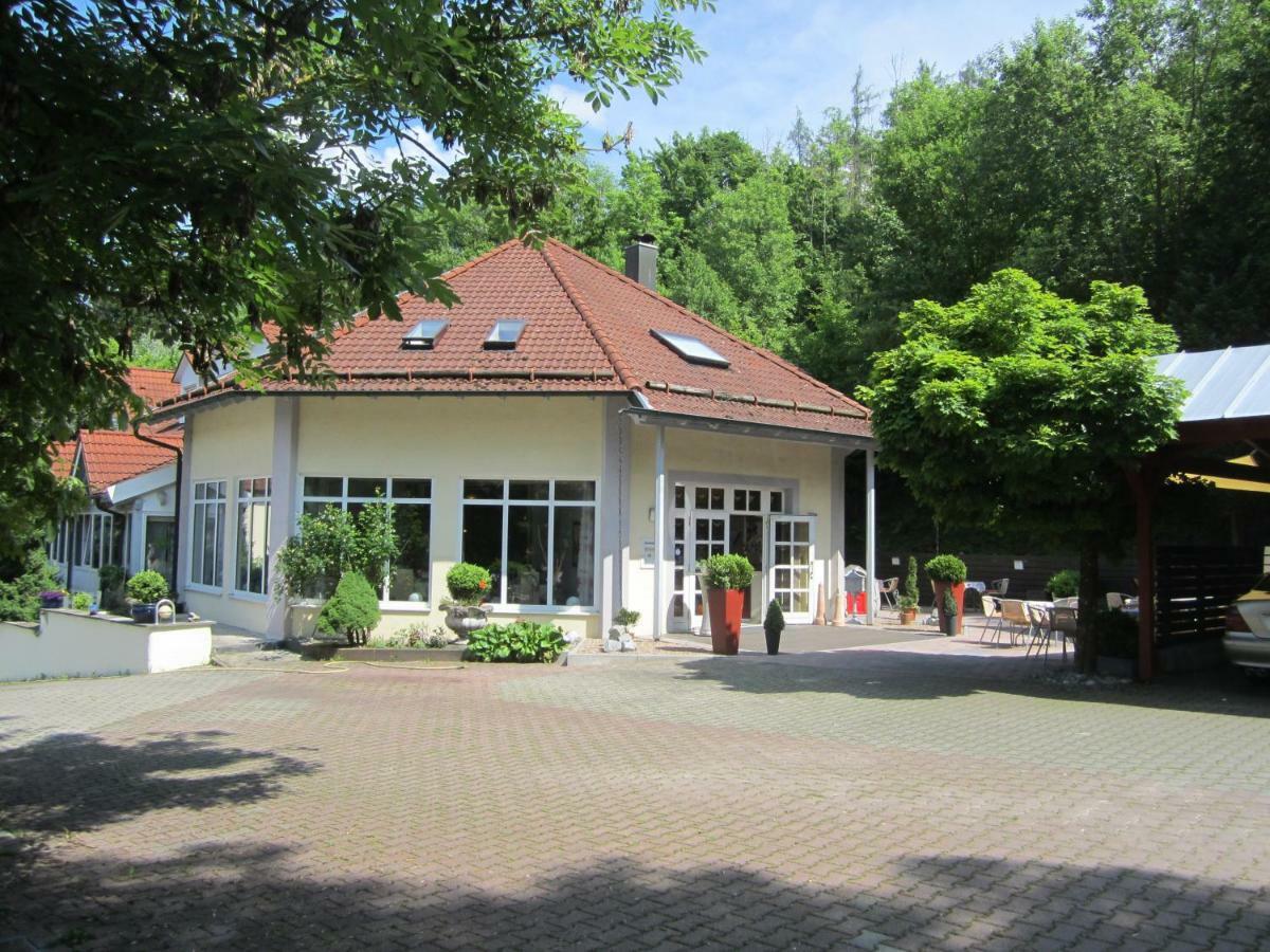 Hotel Postkeller 克伦巴赫 外观 照片