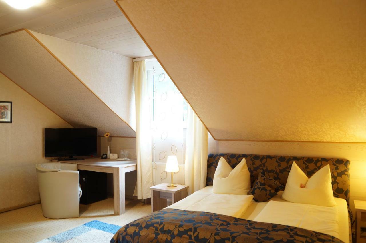 Hotel Postkeller 克伦巴赫 外观 照片